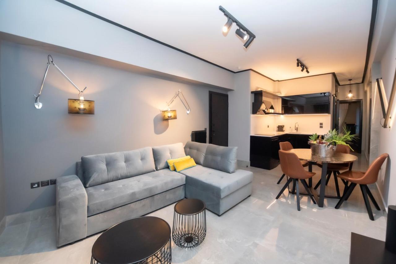 Luxury Premium Suite #1 Халкис Екстериор снимка