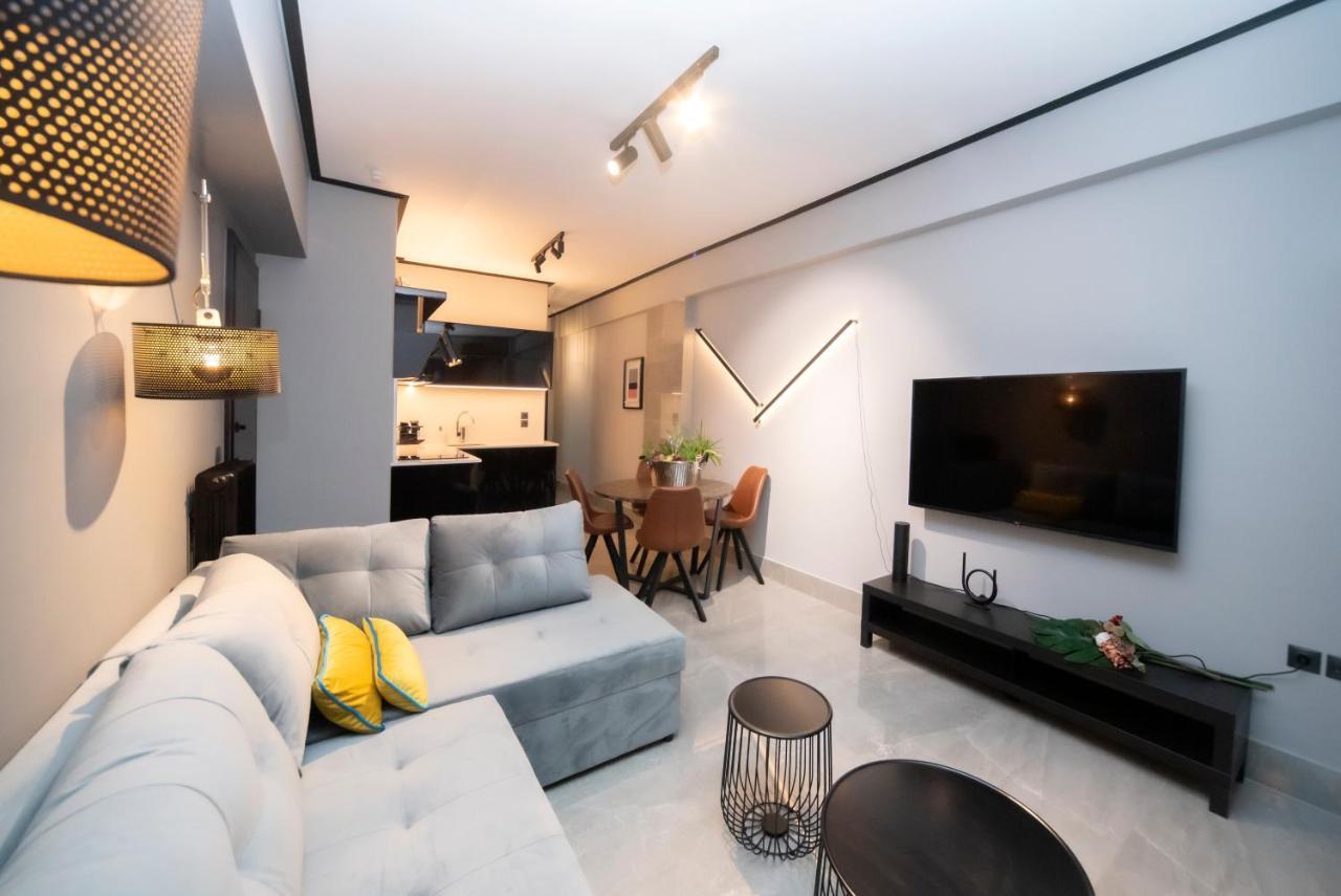 Luxury Premium Suite #1 Халкис Екстериор снимка